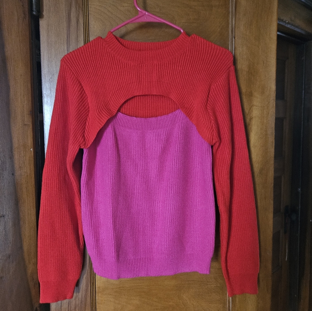 Two toned sweater